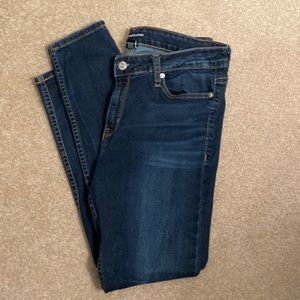 Calvin Klein Skinny Jeans - size 28